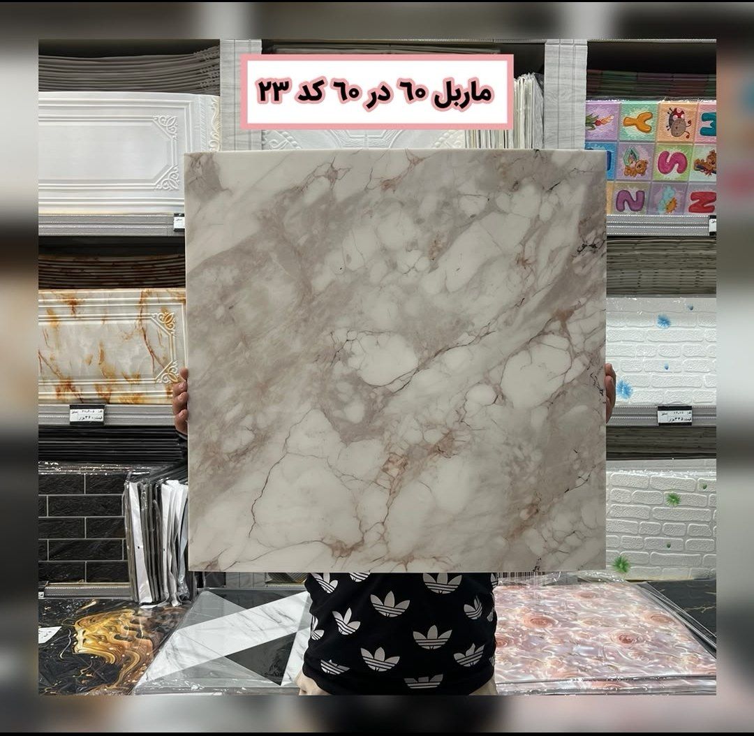 فوم ماربل شیت پشت چسب دار مشکی براق 60*60